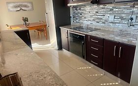 Modern , Spotless Townhouse In Quiet Estate - Pietermaritzburg